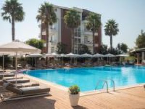 Hotel Nia Boutique by Rapo's Resort
