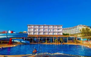 Elysium Elite Hotel - Side