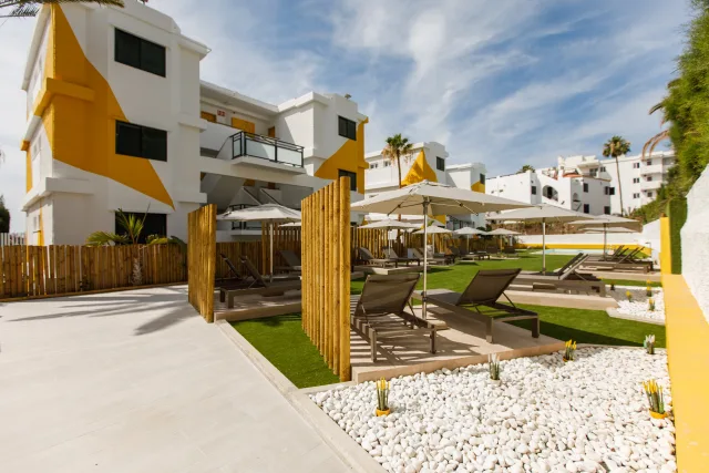 Apartamentos Africana