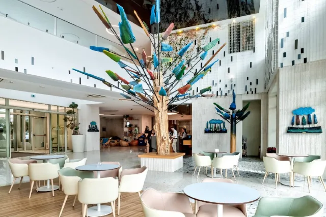 Carine Hotel Kumbor (R)
