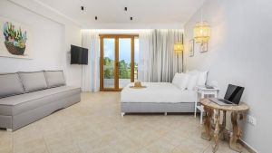 Hesperides Hotel