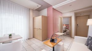 Afrodite Suites