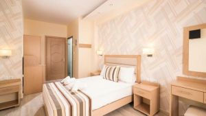 Star Bay Luxury