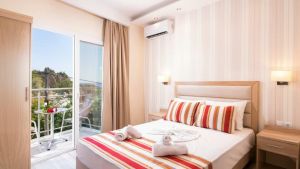 Star Bay Luxury