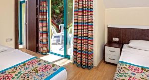 Dosi Hotel