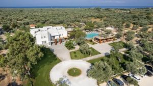 The Mini Resort