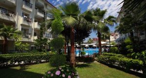 Sun City Apartments & Hotel