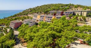 Senza Garden Holiday Club