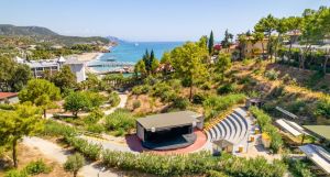 Senza Garden Holiday Club