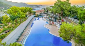 Senza Garden Holiday Club