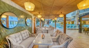 Club Big Blue Suite Hotel