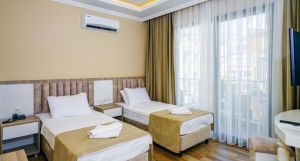 Miss Cleopatra Hotel