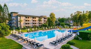 Senza Sunset Beach Hotel