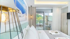 Maria Elena Suites