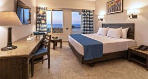 Invidia Coral Beach Tiran