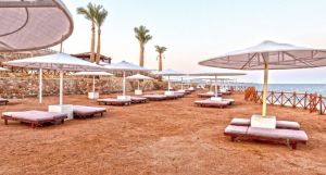 Invidia Coral Beach Tiran