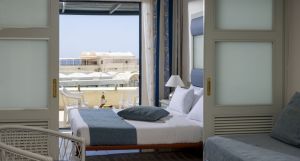 Mare Blue Crete