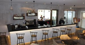 Delfina Tropic
