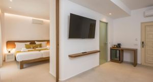 Tarra Hotel