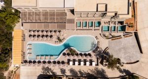 Harmony E Rock Hotel & Resort
