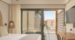 Paralos Venus Suites