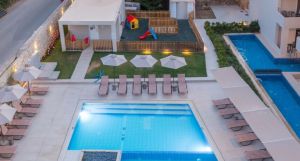 Zeus Ydoria Resort