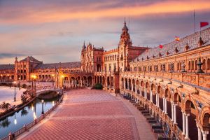 REVELION IN SEVILLA si ALGARVE 2027