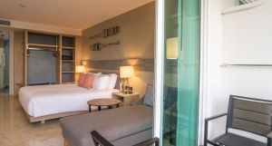 Centara Ao Nang Beach Resort & Spa