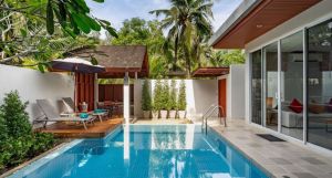Apsara Beachfront Resort & Villa