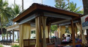 Apsara Beachfront Resort & Villa