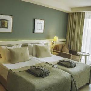 Hotel Castival Side