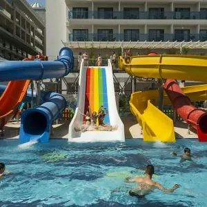 Hotel Castival Side