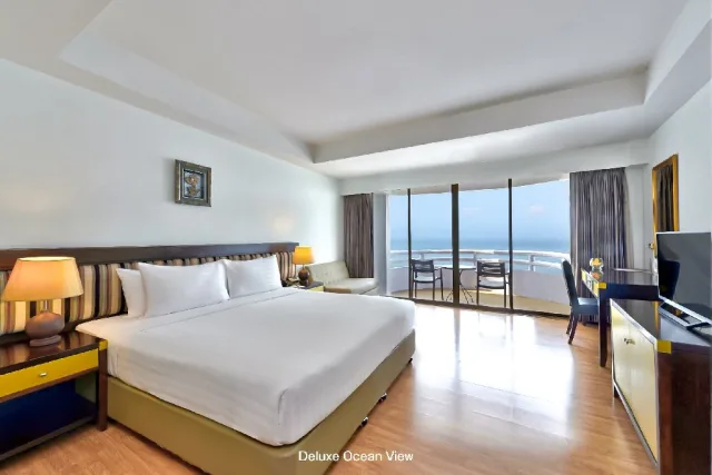 D Varee Jomtien Beach