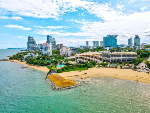Dusit Thani Pattaya