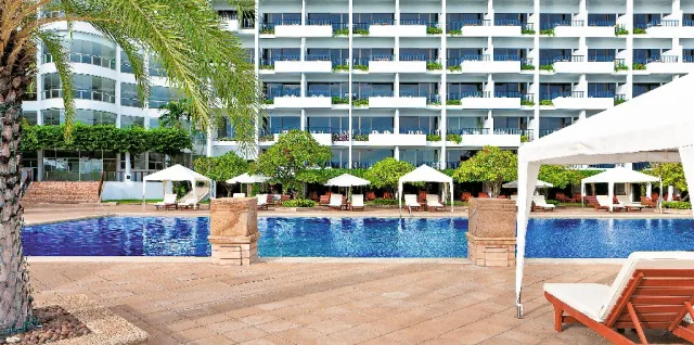 Dusit Thani Pattaya