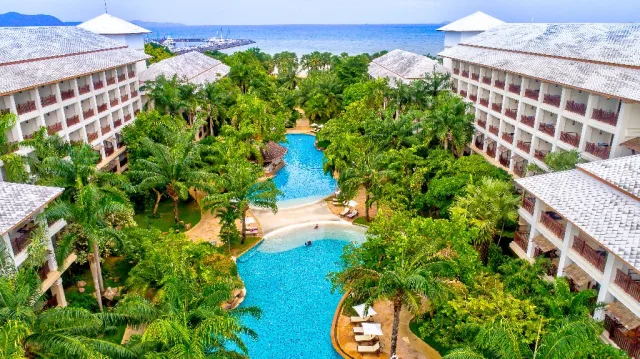 Ravindra Beach Resort and Spa - Pattaya