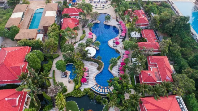 Wora Bura Hua Hin Resort and Spa - Hua Hin