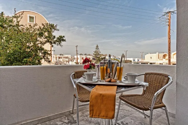 Sellada Apartments