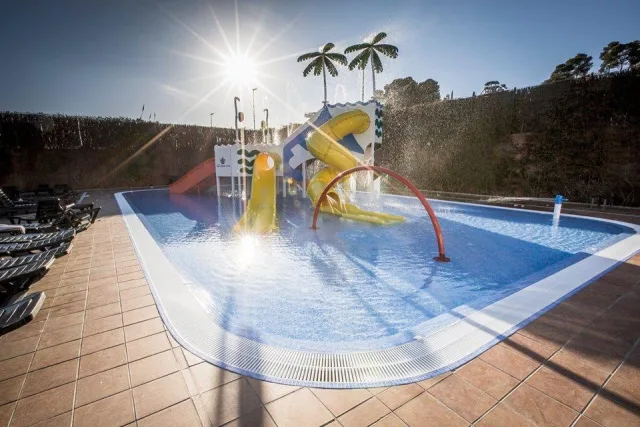 SANTA SUSANNA RESORT (Santa Susanna)