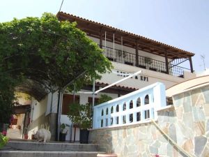 Litsa Efi Apartments - Stalida