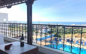 Litsa Efi Apartments