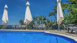 Leandros Hotel