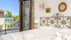 Leandros Hotel