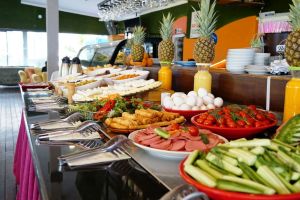 Barhan Beach Hotel