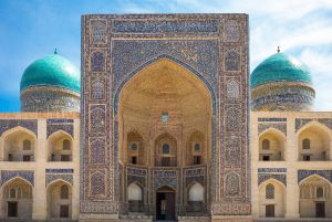 Revelion UZBEKISTAN 2027 - Un Revelion intre palate, medrese si orase legendare