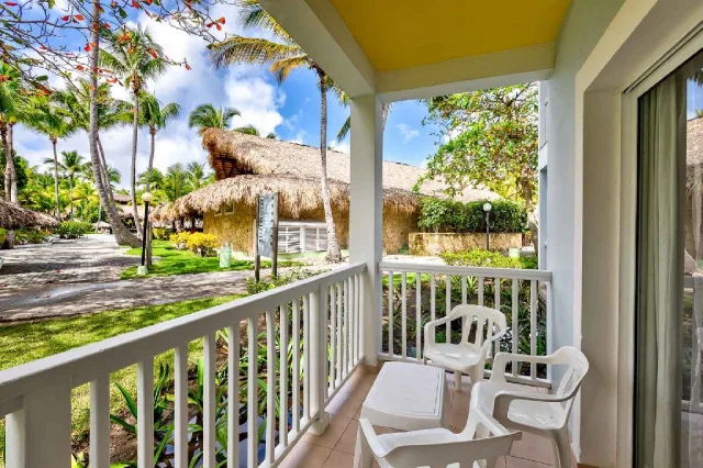 Playa Bachata Resort