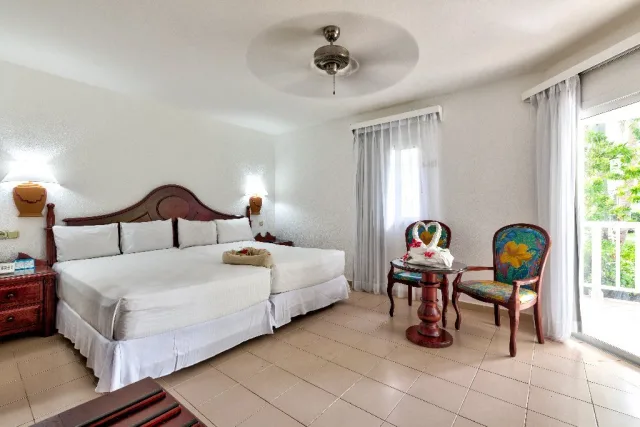 Playa Bachata Resort