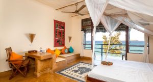 Sunshine Marine Lodge