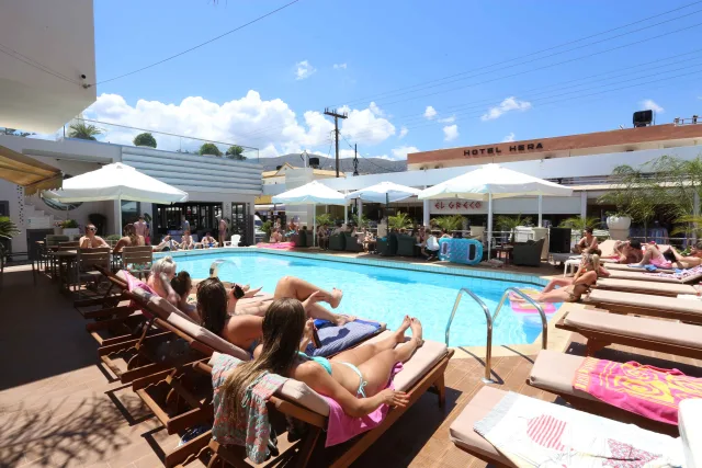 Dionisos Hotel