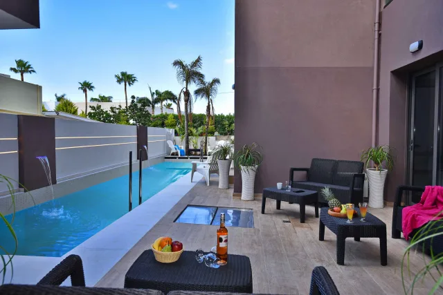Dionisos Hotel